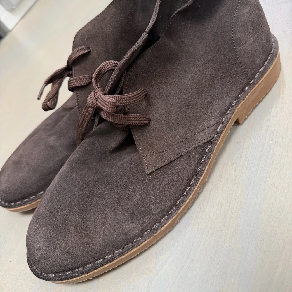 Robert Wayne Dark Brown Suede Boots